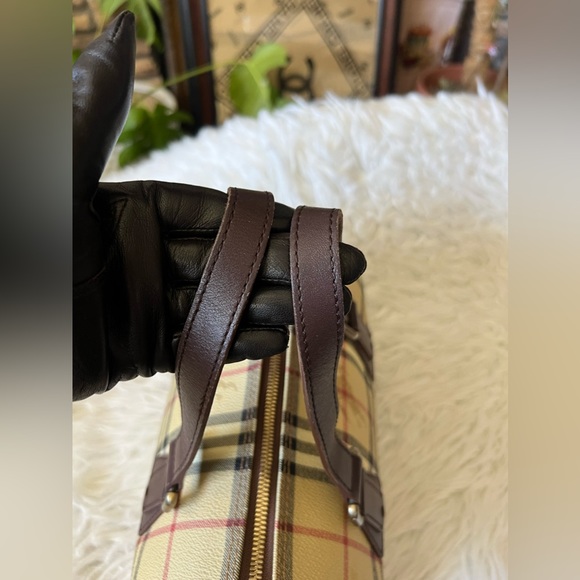 EUC Burberry Haymarket Check Boston - Picture 5 of 16